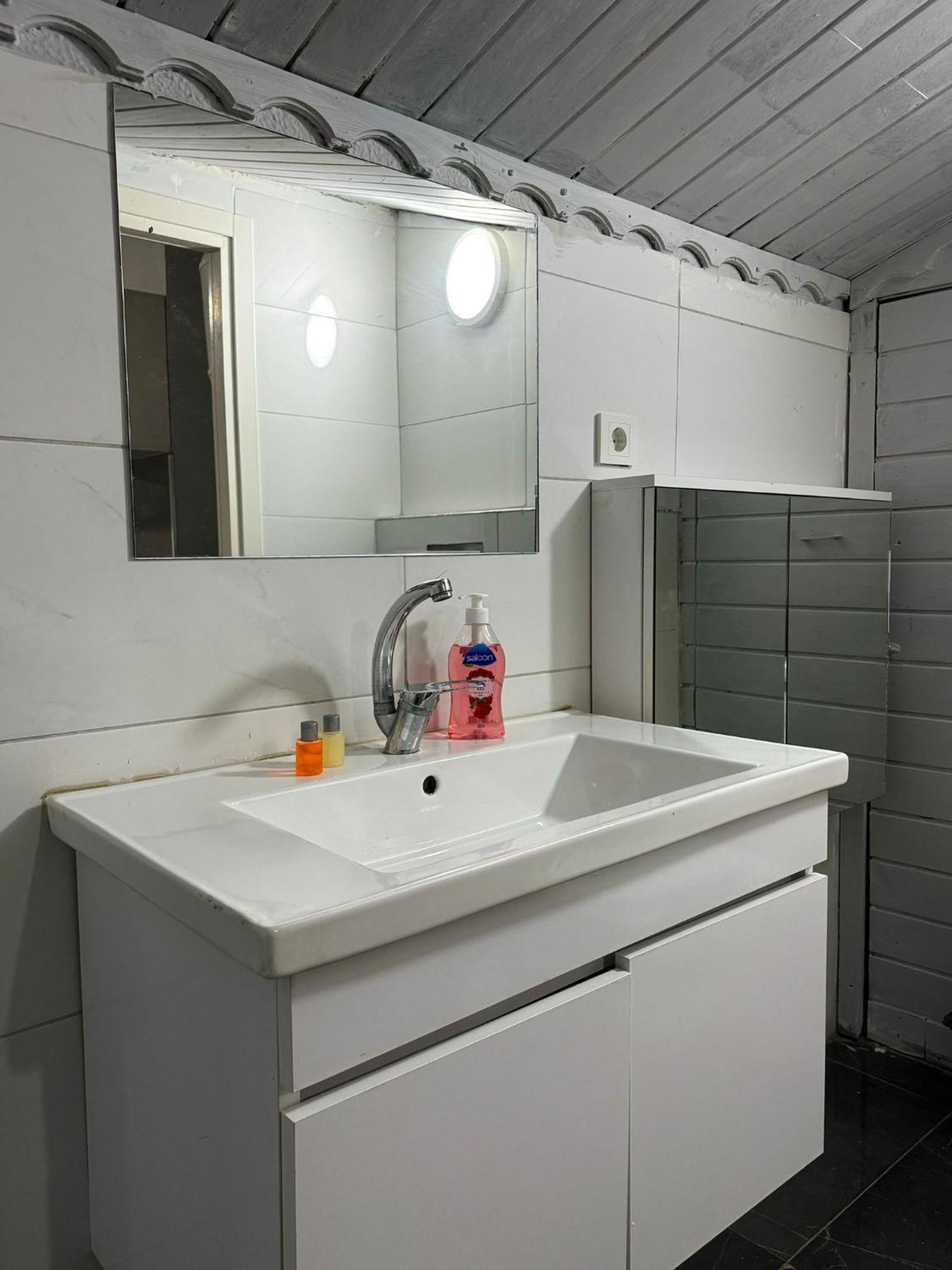 Foryou Suit Otel Istanboel Buitenkant foto