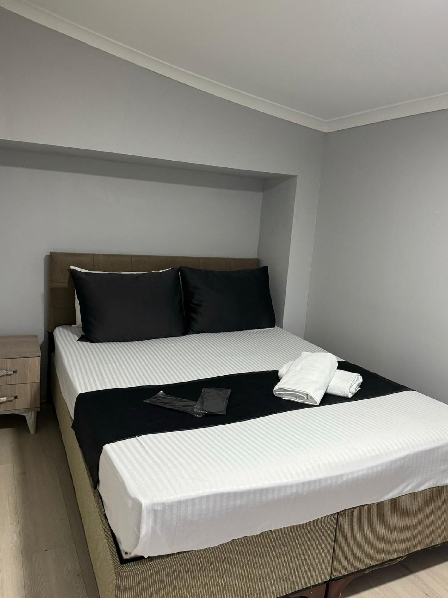 Foryou Suit Otel Istanboel Buitenkant foto
